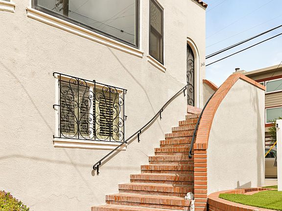 2nd image of 343 Naylor St