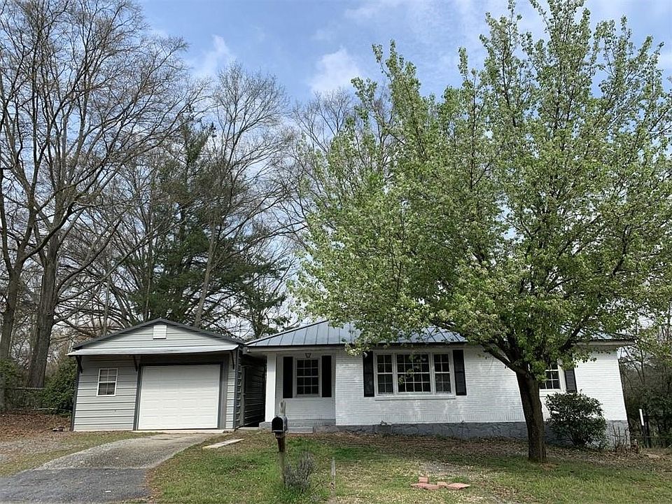 1st image of 681 Toliver St