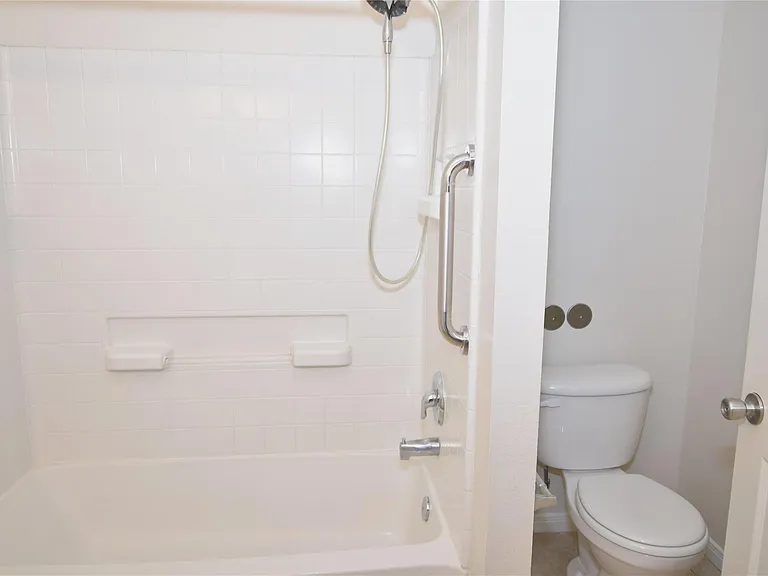 4717 Foster Hill Ct — Photo 20