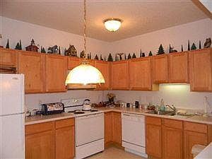 3rd image of 5785 Bayswater Dr