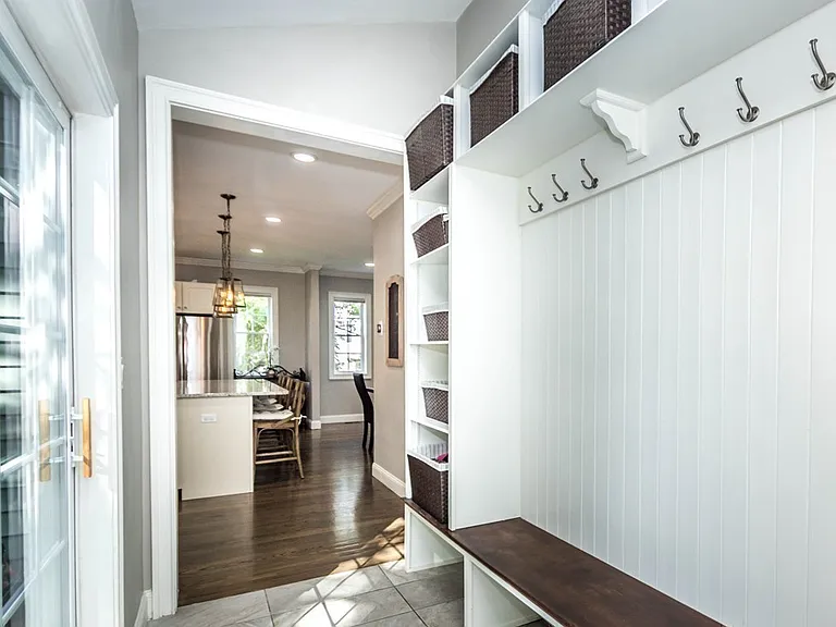 85 Oak St #1 — Photo 26