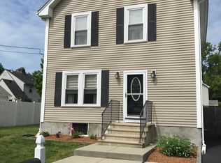 10 Thurber Ave, Seekonk, MA 02771
