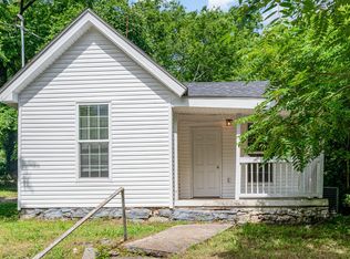 1018 Bridge St, Columbia, TN 38401