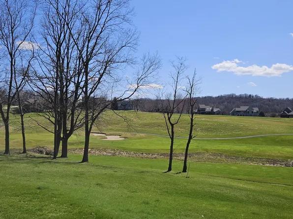 27 Spring Creek Ln, Galena, IL 61036