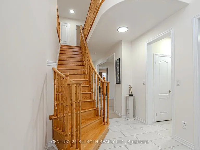 3027 Monarch Dr — Photo 7