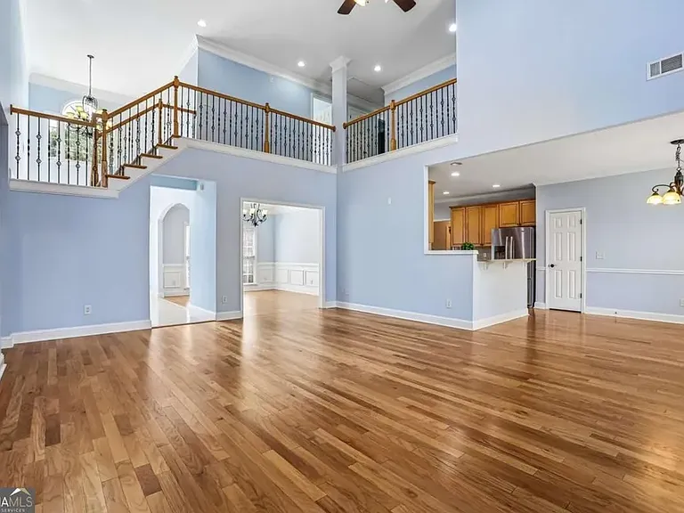 810 Freedom Way — Photo 15