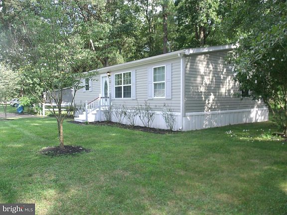 3rd image of 22 Clover St #43778