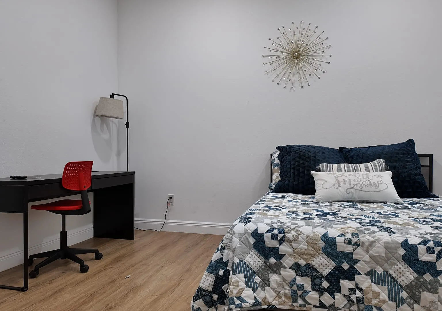 1 bed, 550 sqft, $1,800 — Photo 1