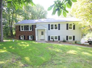 375 River Rd, Hackettstown, NJ 07840