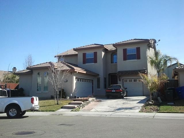 1st image of 12 Henshaw Ct