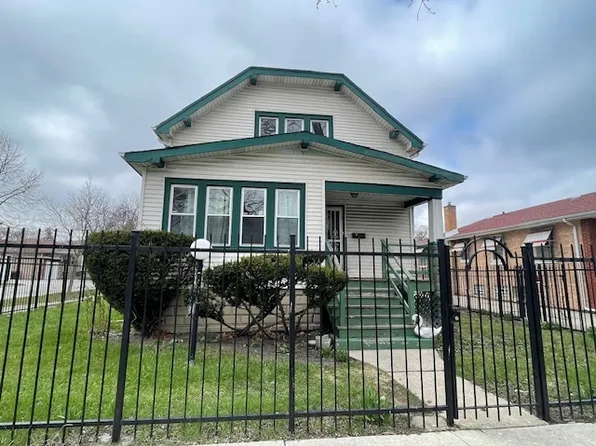 9958 S La Salle St, Chicago, IL 60628