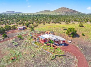 15 Leupp Rd, Flagstaff, AZ 86004