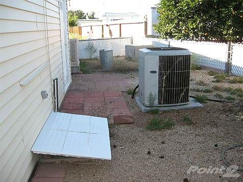 Townhouse Estates # 45 022