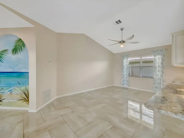 1016 Harbor Town Dr — Photo 9