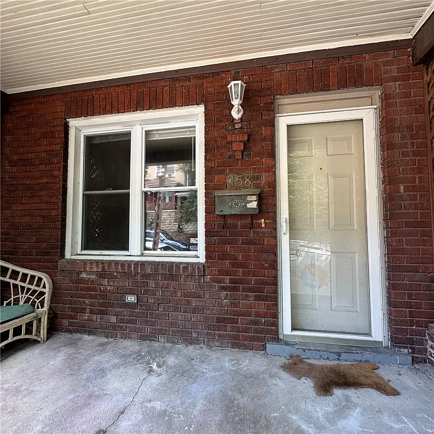 4 bed, 1066 sqft, $3,100 — Photo 3