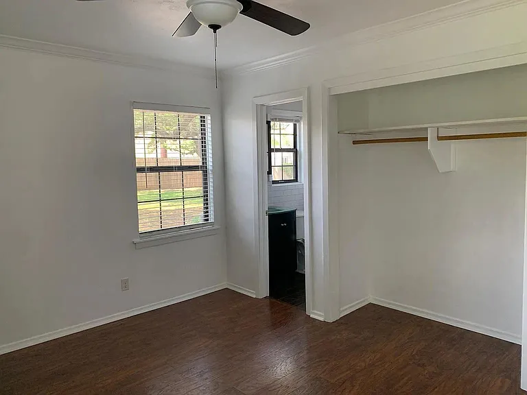 5702 Fairlane Dr — Photo 18