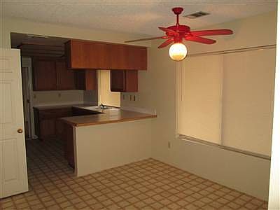 2nd image of 12405 Aspen View Cir