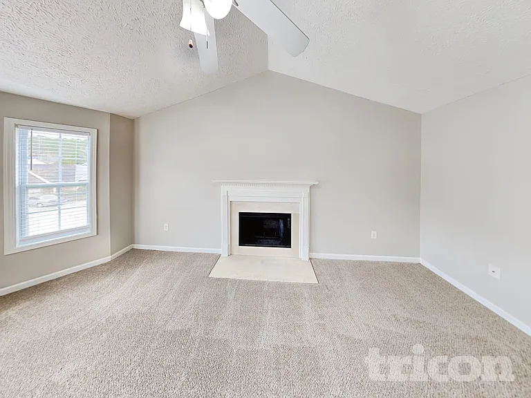 126 Remington Place Dr — Photo 3