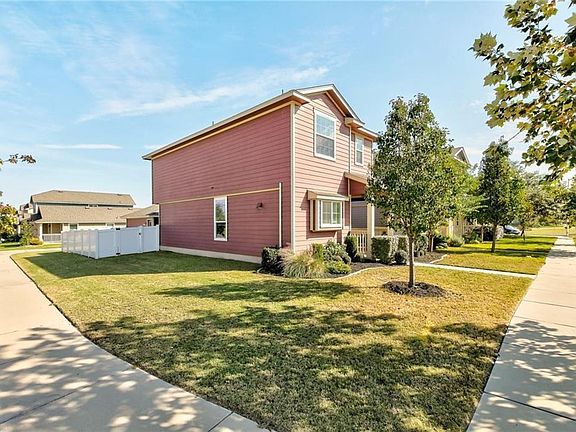 3rd image of 1906 Enchanted Rock Dr