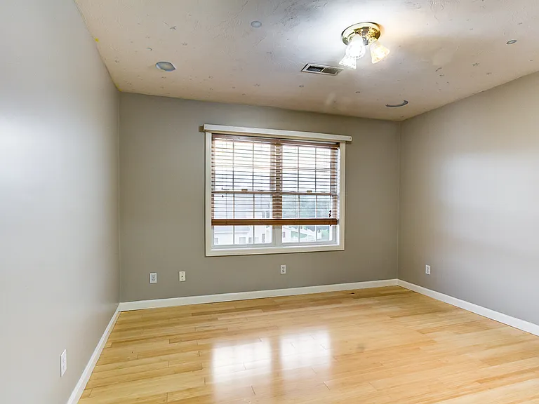 74 Odonnell Ave #74 — Photo 17