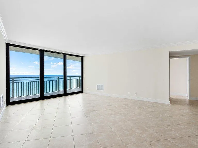 3000 N Ocean Dr #33E — Photo 3