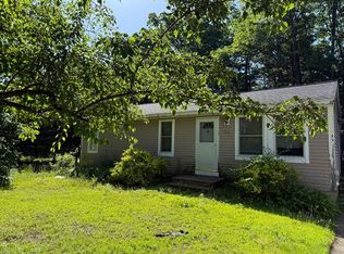 106 Peach St, Barre, MA 01005