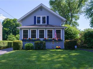 11 Burgoyne St, West Hartford, CT 06110