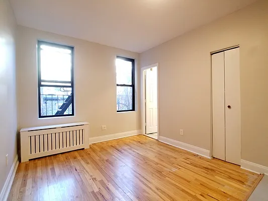 Rented by Sovereign Associates | media 4