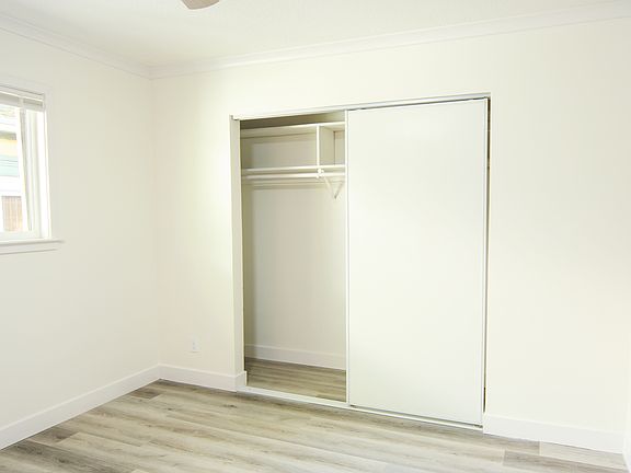 3rd image of 2810 H St APT 6