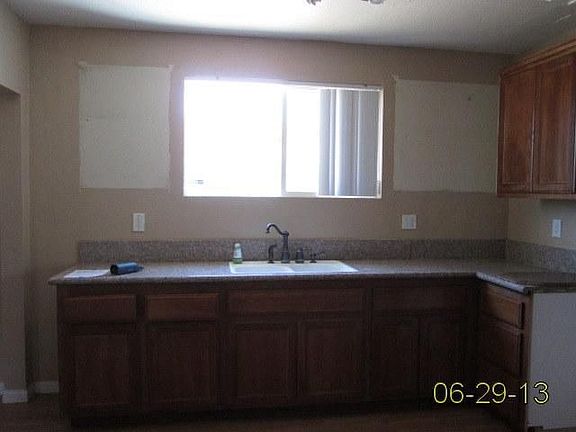 5th image of 1295 Wall Ave