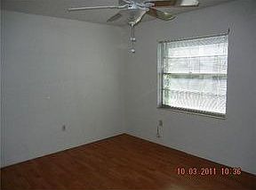 5th image of 1704 Juniper Cir