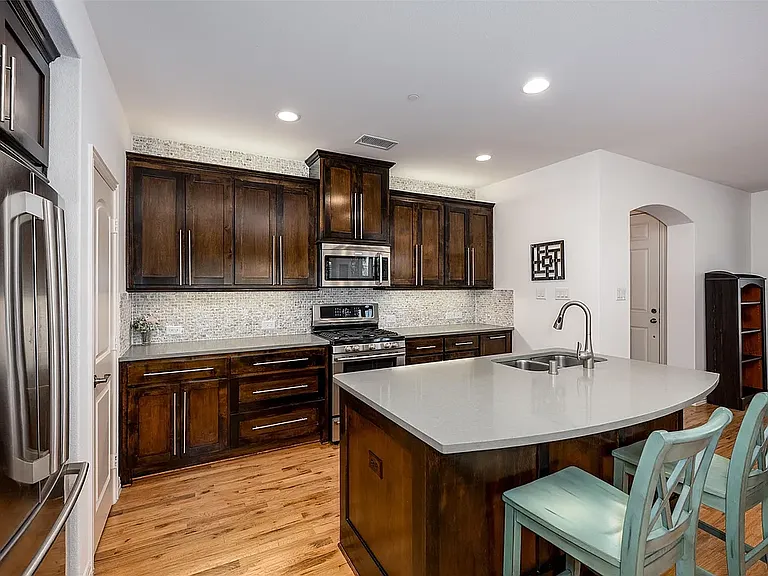 4101 Blackjack Oak Dr — Photo 13