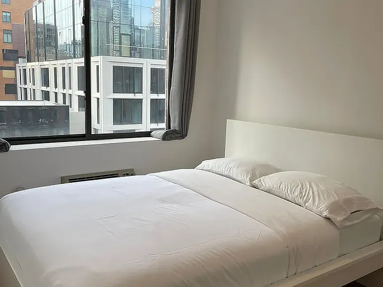 614 10th Ave #4C — Photo 3