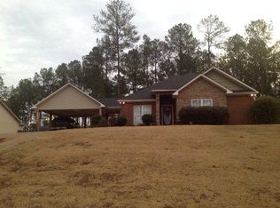 701 McDonald Dr, Opelika, AL 36801
