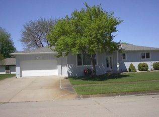 709 E Klug Ave, Norfolk, NE 68701