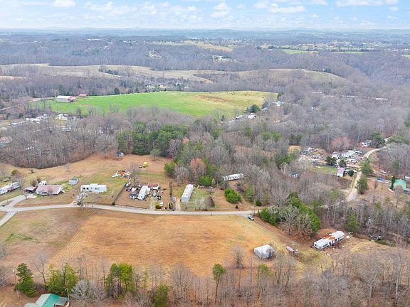 5th image of 268 Oak Rd