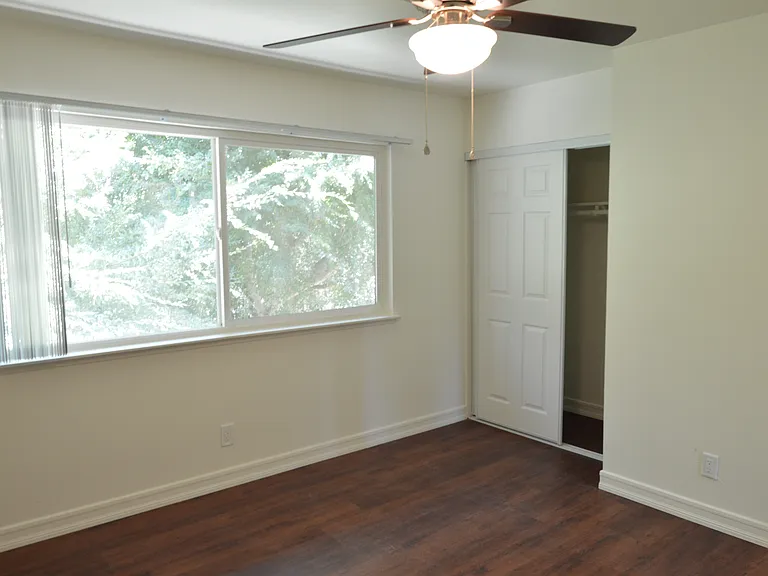 159 S Sunol Dr #7 — Photo 27