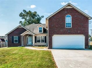 1300 Suffolk Ct, La Vergne, TN 37086