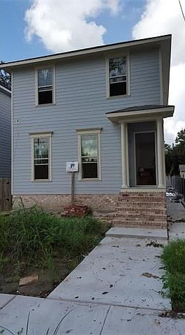 2nd image of 5610 Catina St