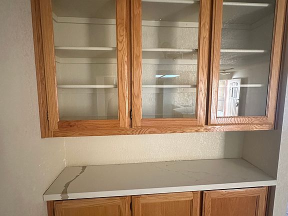 4th image of 2626 W 12th Pl