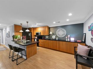 405 Tuxworth Cir, Decatur, GA 30033