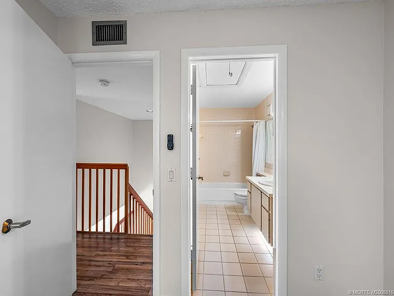 2905 SW Lakemont Pl #2905 — Photo 28