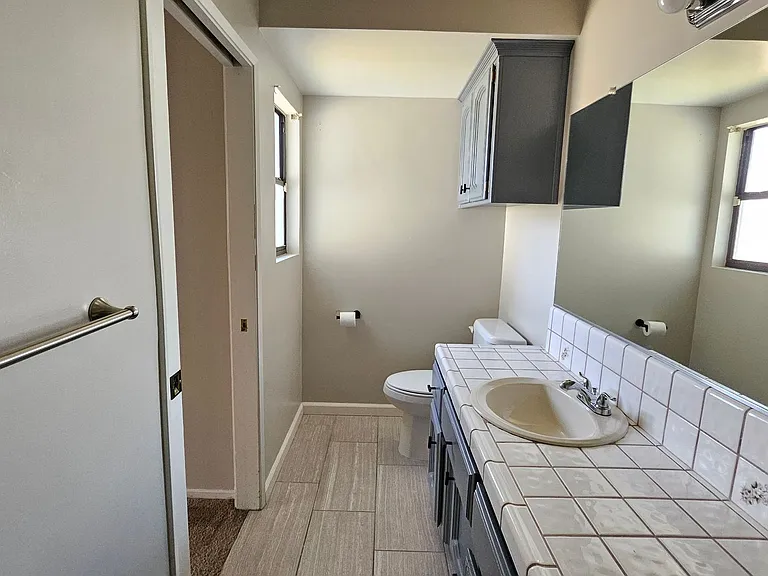 9709 Irene Ave — Photo 12