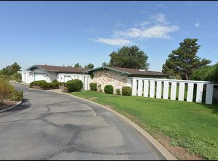 1021 Singing Hills Dr, El Paso, TX 79912