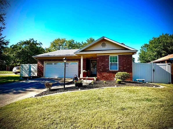 2900 Turnberry Ln, Evansville, IN 47711