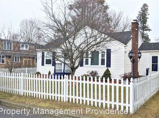 52 Coomer Ave, Warren, RI 02885