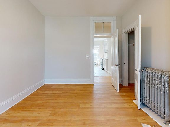 5th image of 156 School St #8