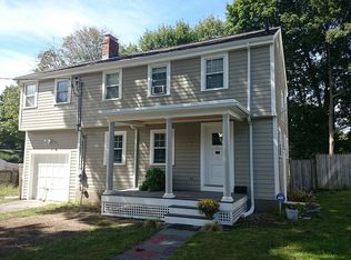 200 Russett Rd, Brookline, MA 02467
