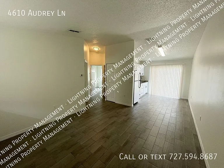 4610 Audrey Ln — Photo 2