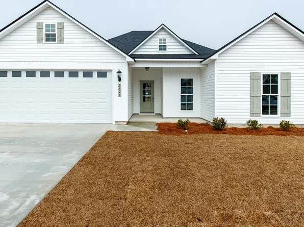 3975 Lu Ln, Hahira, GA 31632